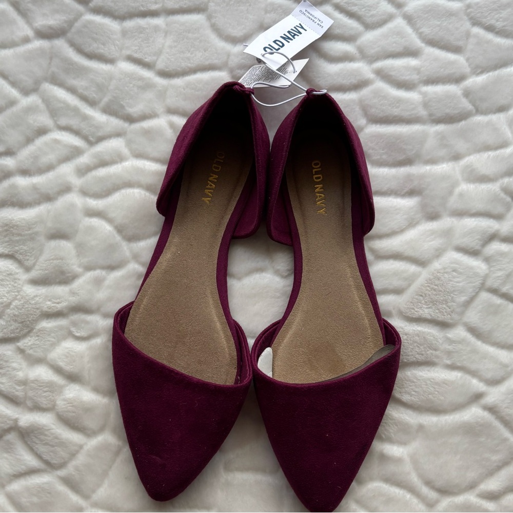 Old Navy Pointy-Toe D'Orsay Flats For Women - Picture 3 of 9